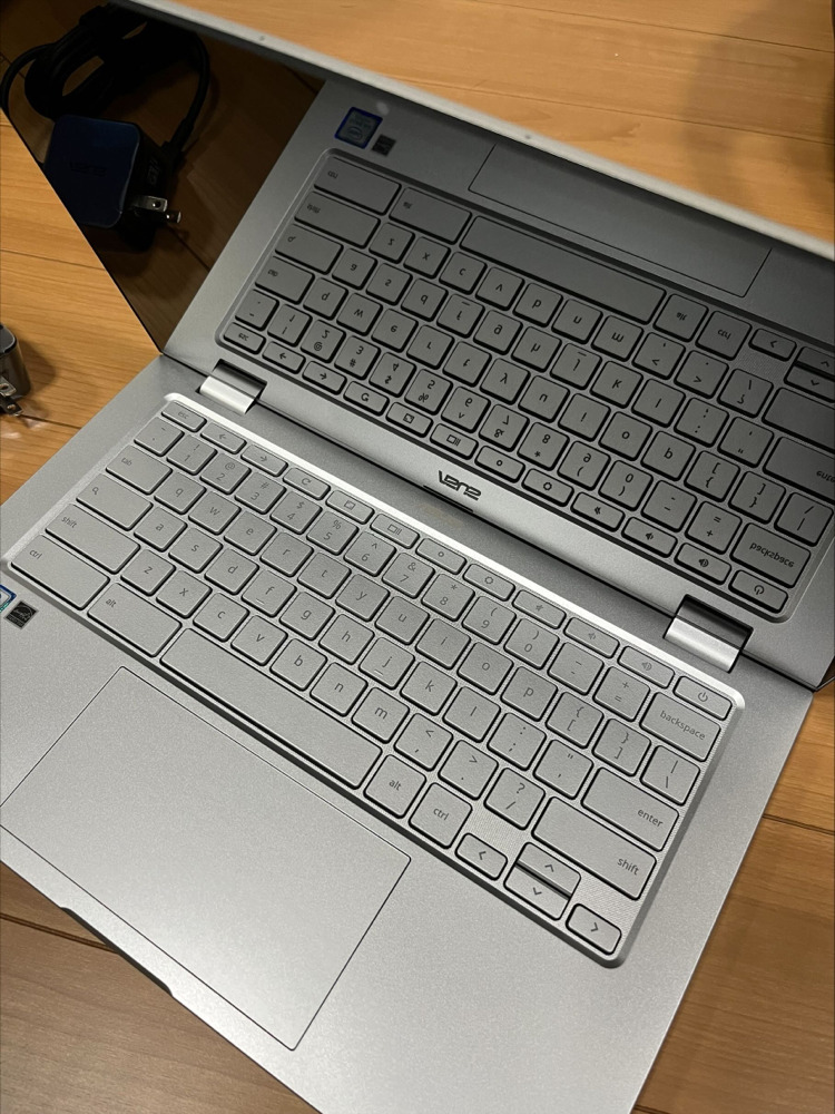 Chromebookのキーボード写真